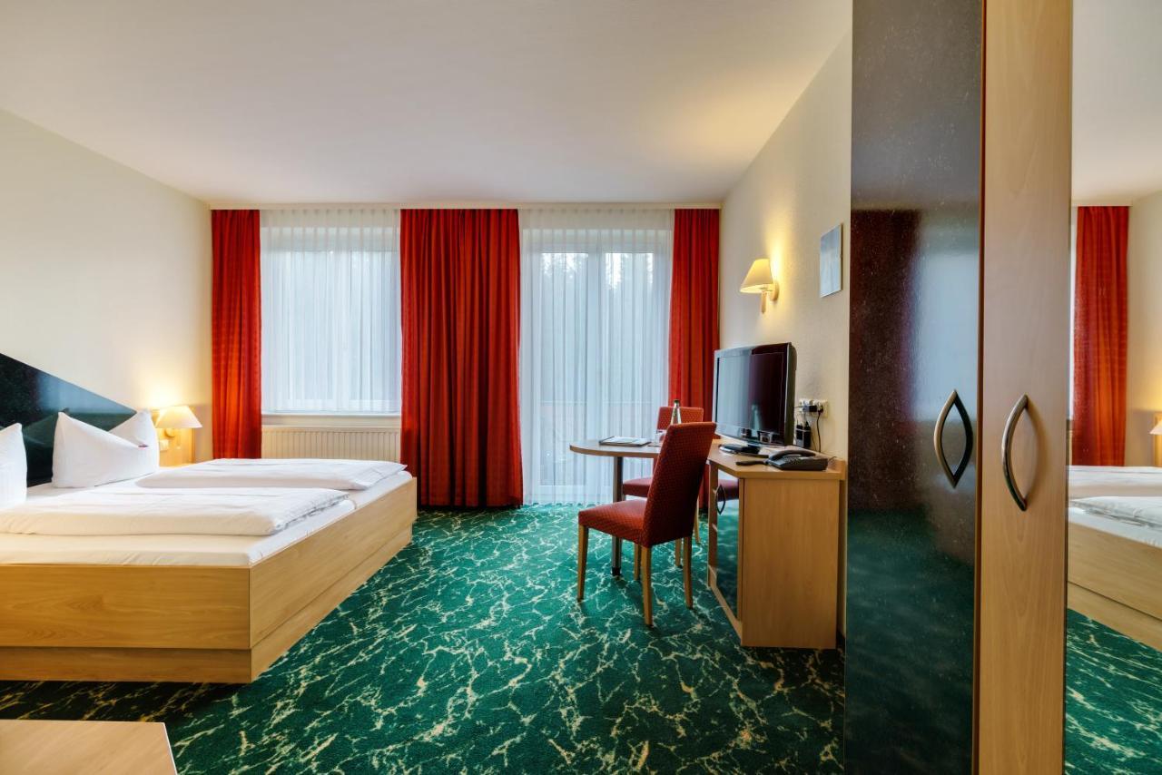 Waldhotel Vogtland 클링겐터 외부 사진